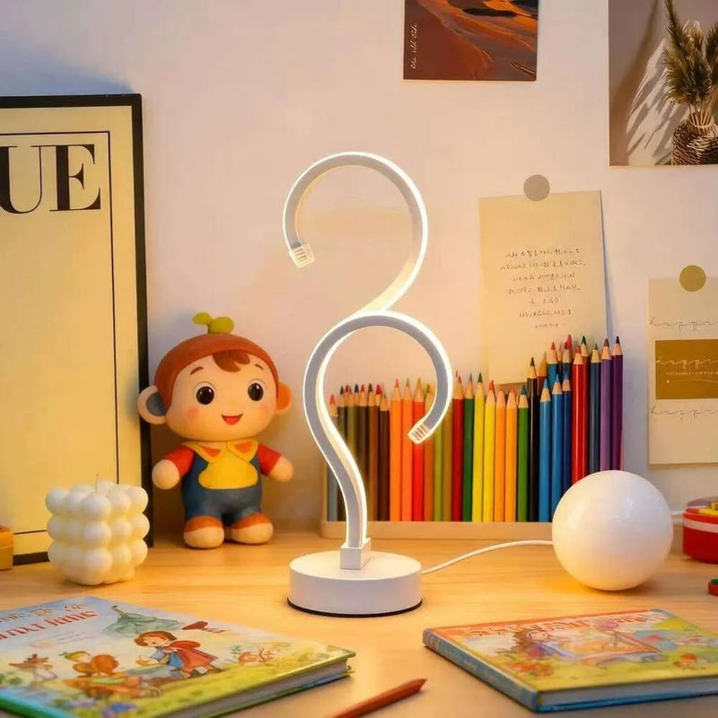 S-Curve Desk Lamp, 3-Color
