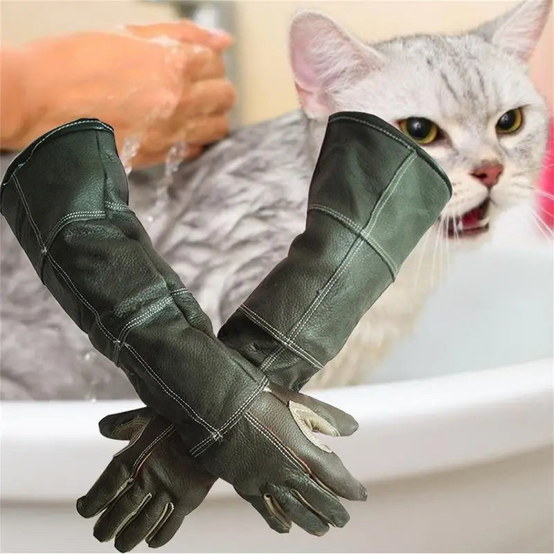 Leather Pet Handling Gloves for Bite Protection - Al-Noor Bazaar