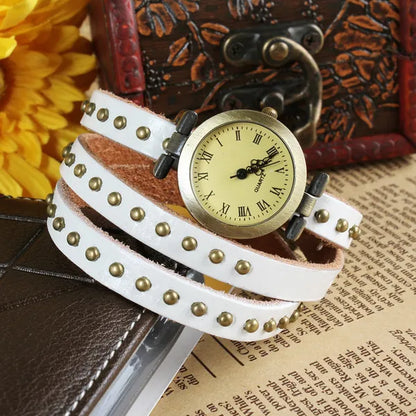 Fashionable Rivet Leather Belt Retro Watch Hand Chain
